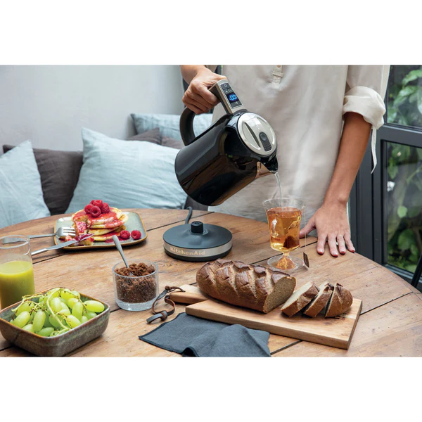 bouilloire électrique de 1,7L 2400W noir onyx argent Kitchenaid