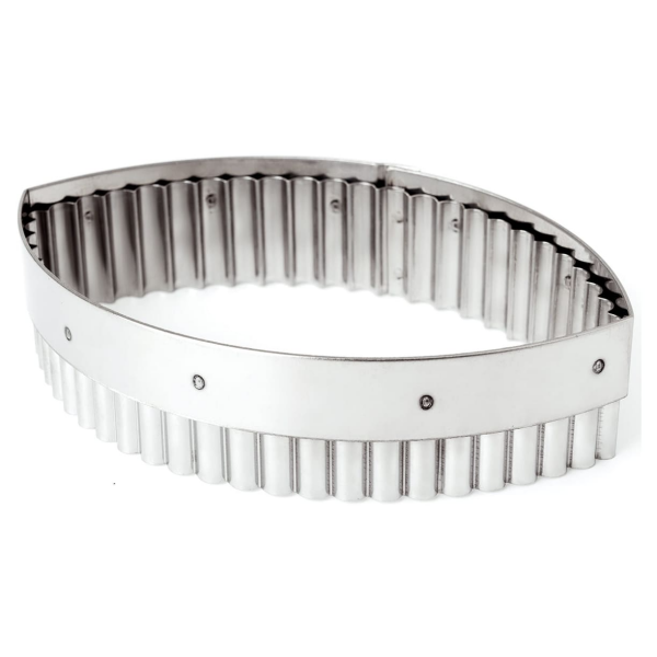 Découpoir ovale cannelé bateau inox 16 cm