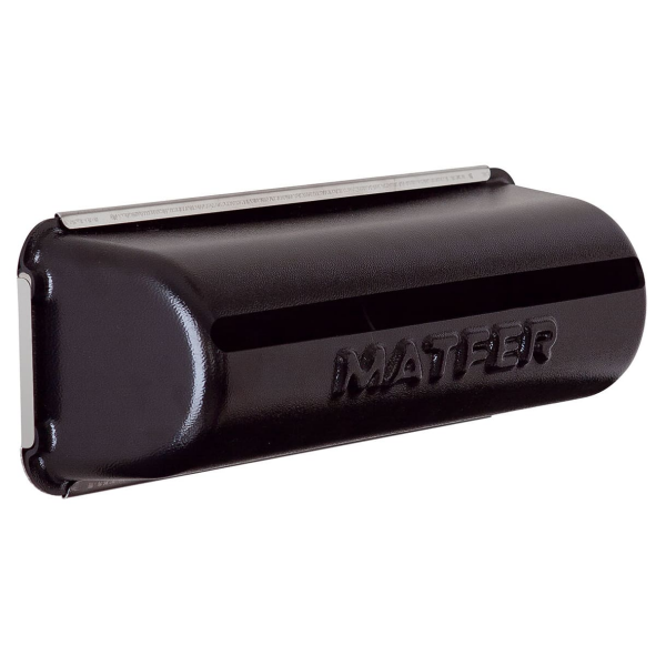 Distributeur de poche à douille