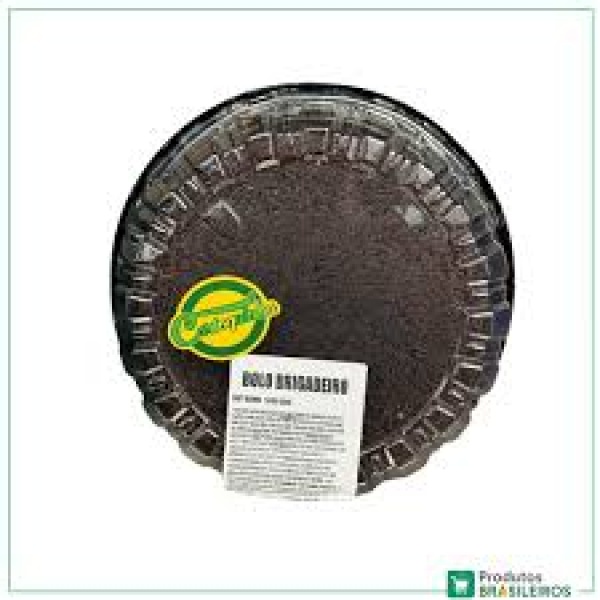 Bolo de Brigadeiro / Chocolate Fudge Cake CARIOQUINHA - 600g