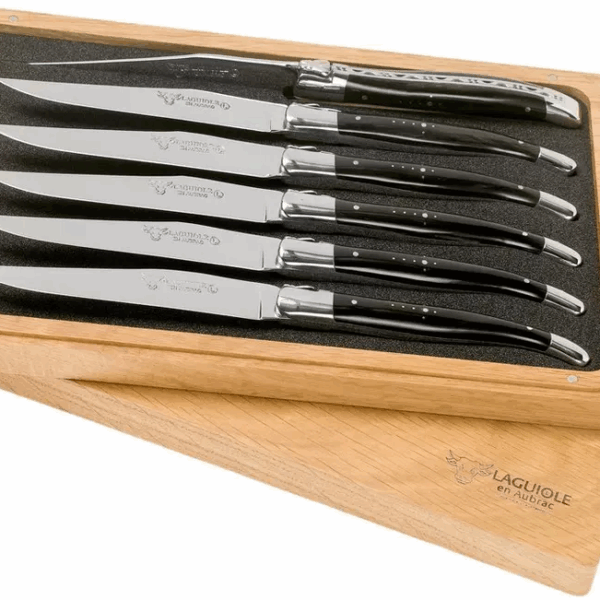 Coffret de couteaux à steak Laguiole en Aubrac 6 pièces corne de buffle