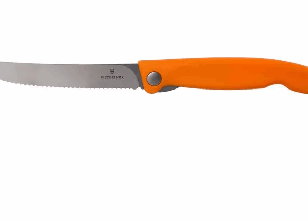Victorinox SwissClassic 6.7836.F9B couteau à légumes dentelé pliable, orange