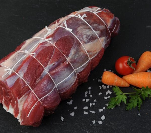 Jarret sans os en rôti à pot au feu