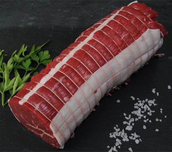 Rôti filet de boeuf bardé