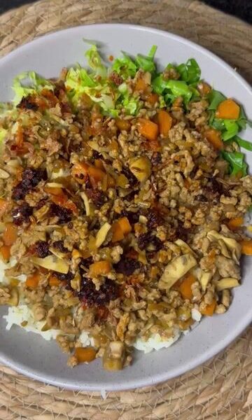San Chow Bow Bowl 🍚 🥗