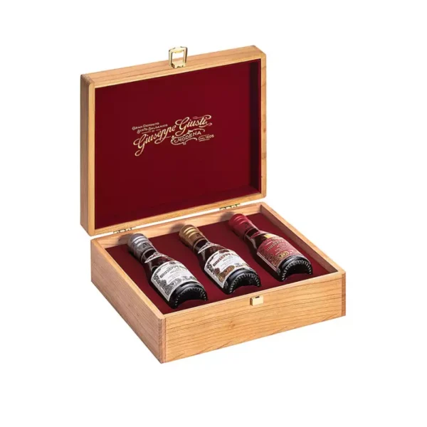 Tris Balsamic Vinegar of Modena Giusti - Profumato, Classic, 3 Gold Medals Giusti 100 ml x 3