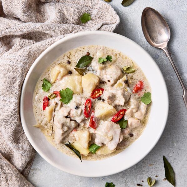 Ishtoo (South Indian Chicken Stew)