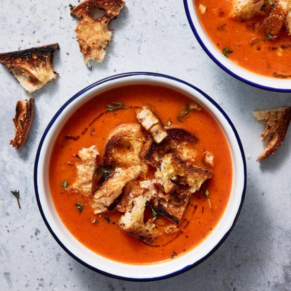 Roasted Tomato Soup with Garlic Toast