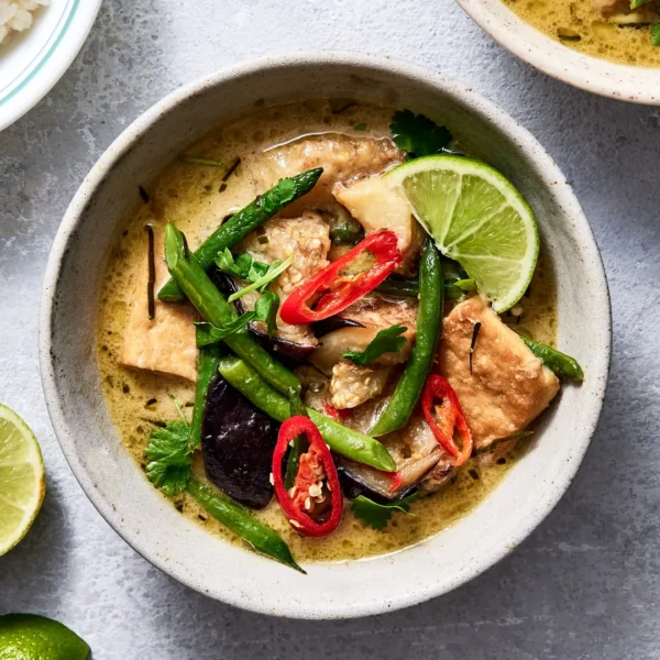 Green Curry with Tofu and Eggplant