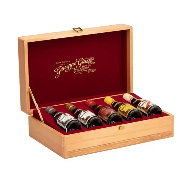 Wooden Coffer Complete Collection Balsamic Vinegar of Modena Giuseppe Giusti 100 ml x 5