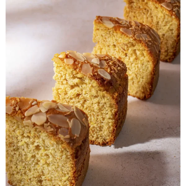 Whole Lemon and Almond Cake