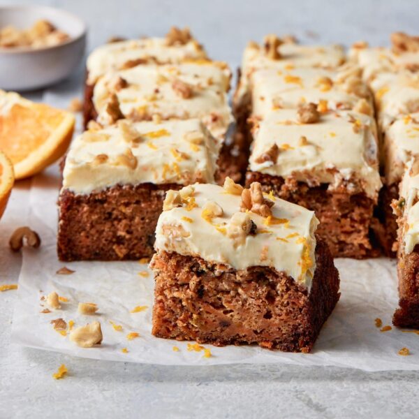 Simple Carrot Cake