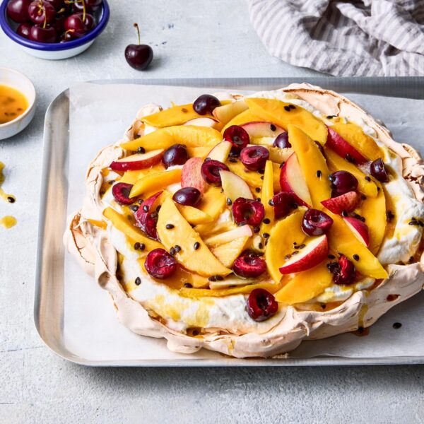 Summer Pavlova