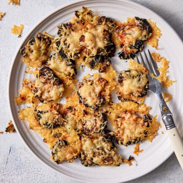 Cheesy Smashed Broccoli